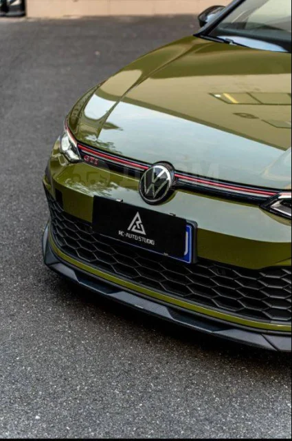картинка Сплиттер (губа) на передний бампер для Volkswagen GTI MK8 и R-line магазин  StreetTuning 