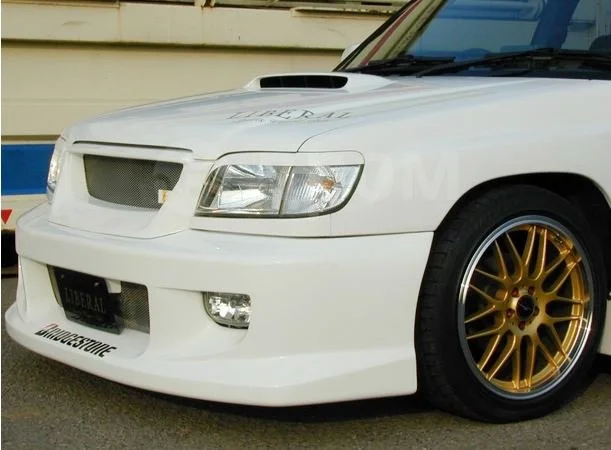 картинка Комплект обвесов Liberal для Subaru Forester SF магазин  StreetTuning 