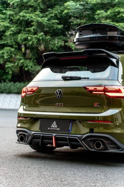 картинка Диффузор на задний бампер для Volkswagen GTI MK8 и R-line магазин  StreetTuning 