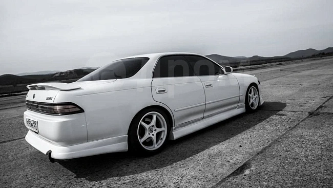 картинка Комплект обвесов Hippo Sleek для Toyota Mark 2 90 магазин  StreetTuning 