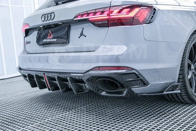 картинка Задний диффузор Audi RS4 B9 / B9.5 со стоп сигналом магазин  StreetTuning 