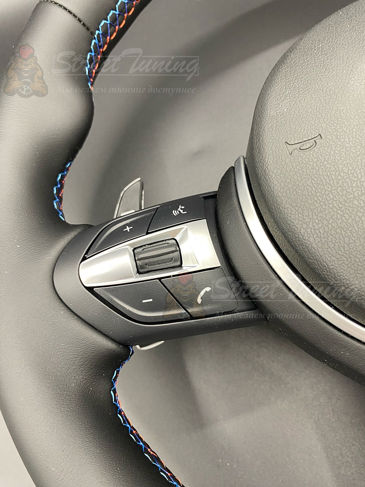 картинка Руль BMW E90 E92 E70 E71 с подушкой в стиле M3 F80, эко-кожа, без подогрева от магазина  StreetTuning