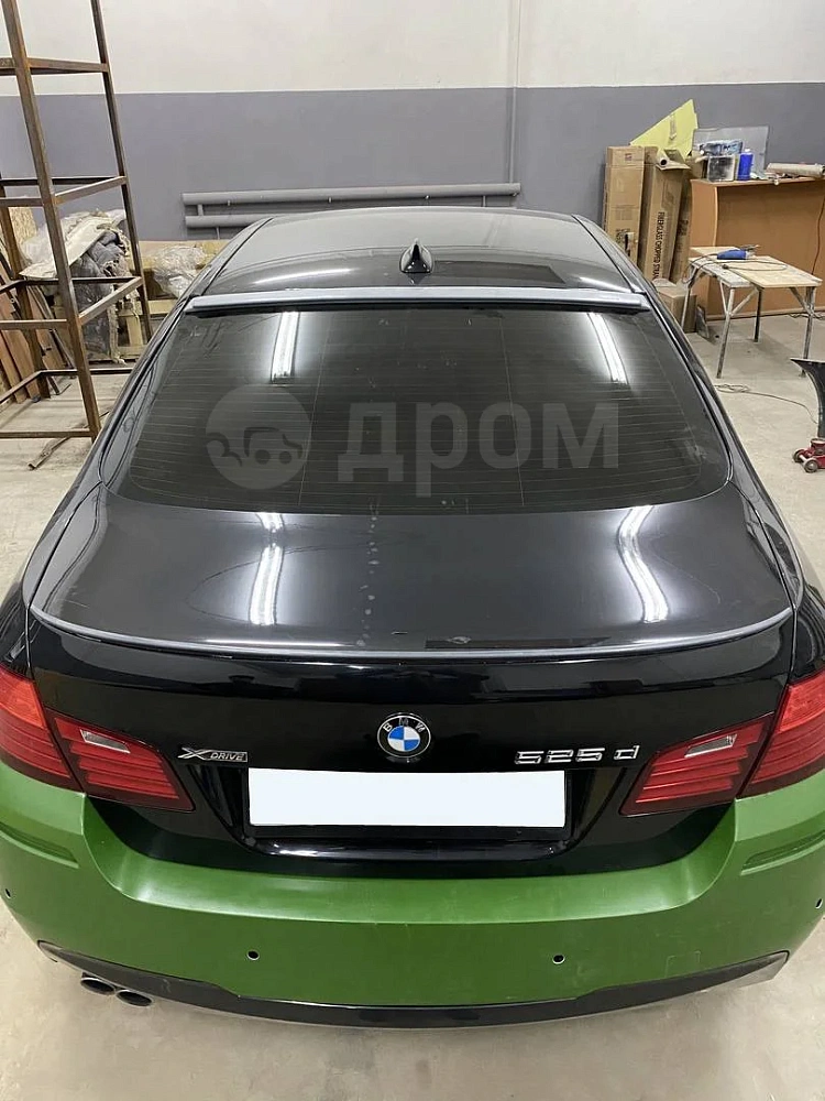 картинка Спойлер на заднее стекло BMW F10 от магазина  StreetTuning